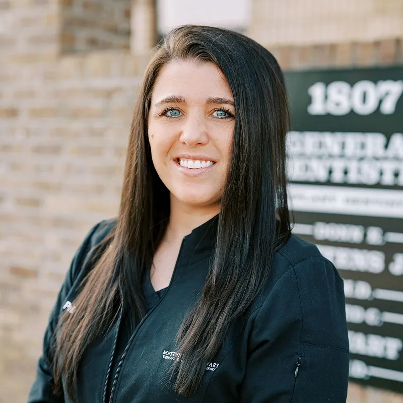 Priscilla, Dental Assistant