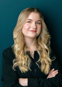 Bree, Dental Assistant